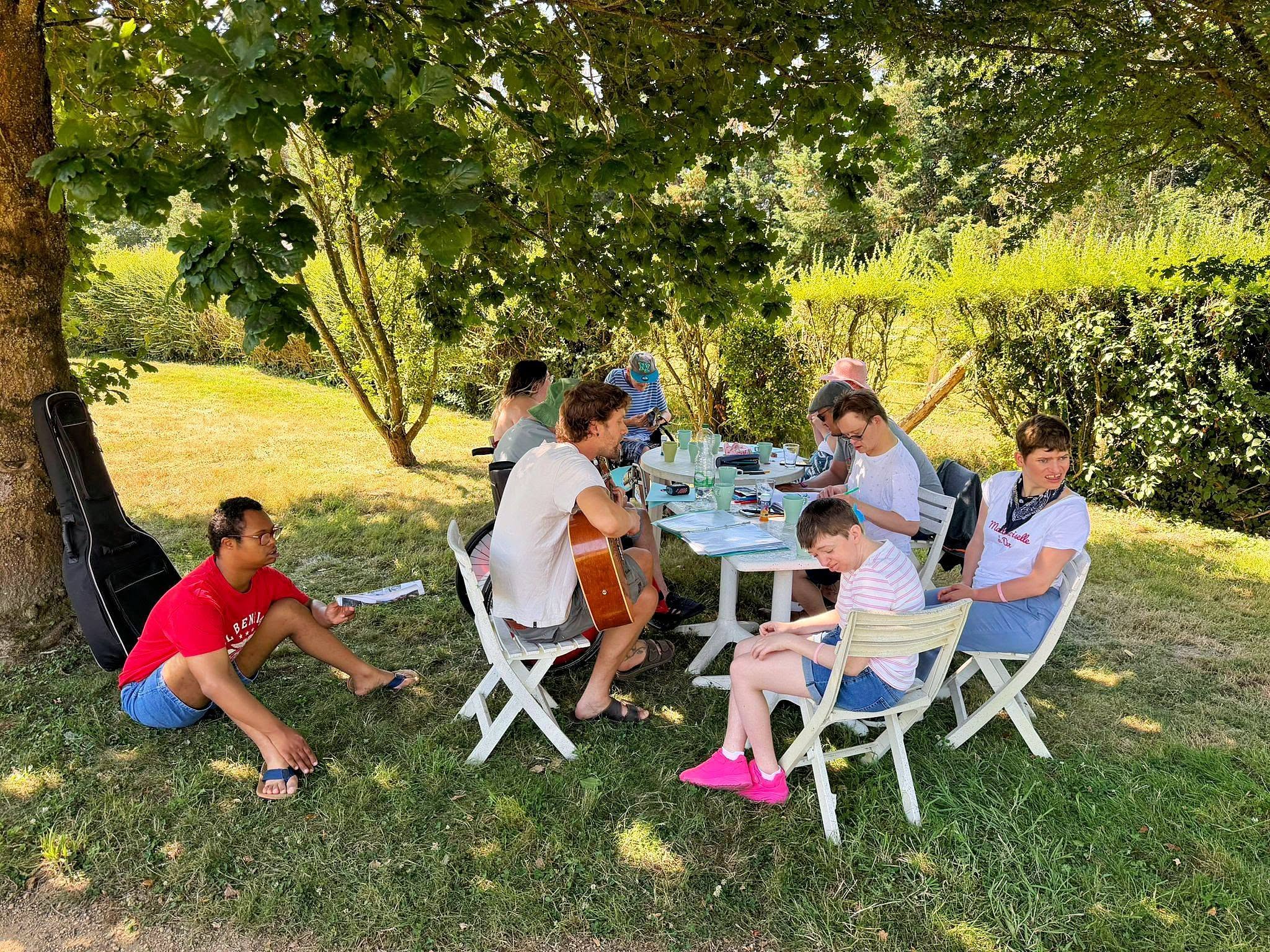 Séjours adaptés partagés – Rendez-vous en Ardèche et dans les Côtes-d&rsquo;Armor !